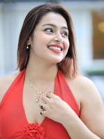 Mokksha Serves Style Goals with Effortless Charm